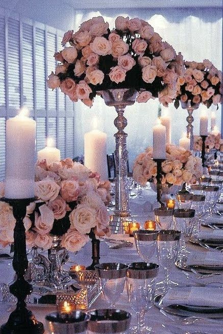 lindos arranjos florais na decoraçao do casamento