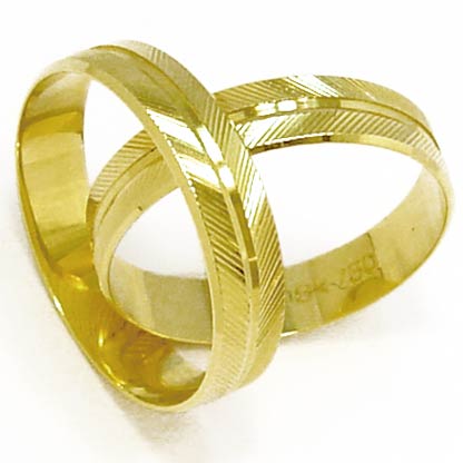 alianças de casamento de ouro